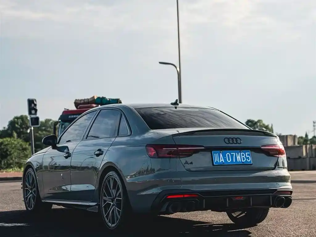Audi S4 2022 — фото 4