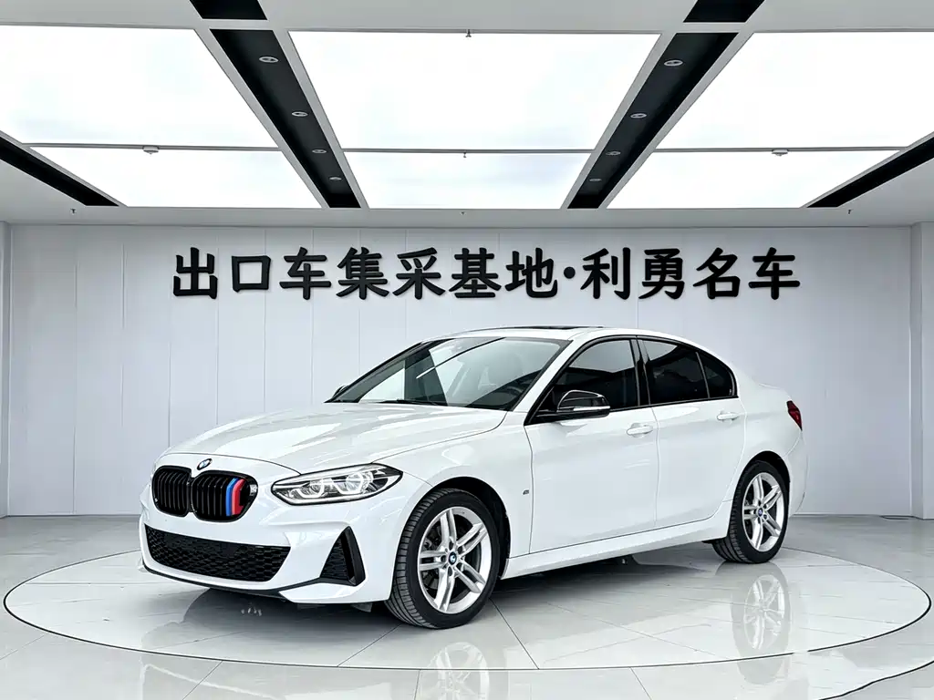 BMW 1 Series 2022