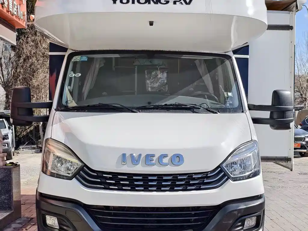 IVECO Ousheng 2021 — фото 2