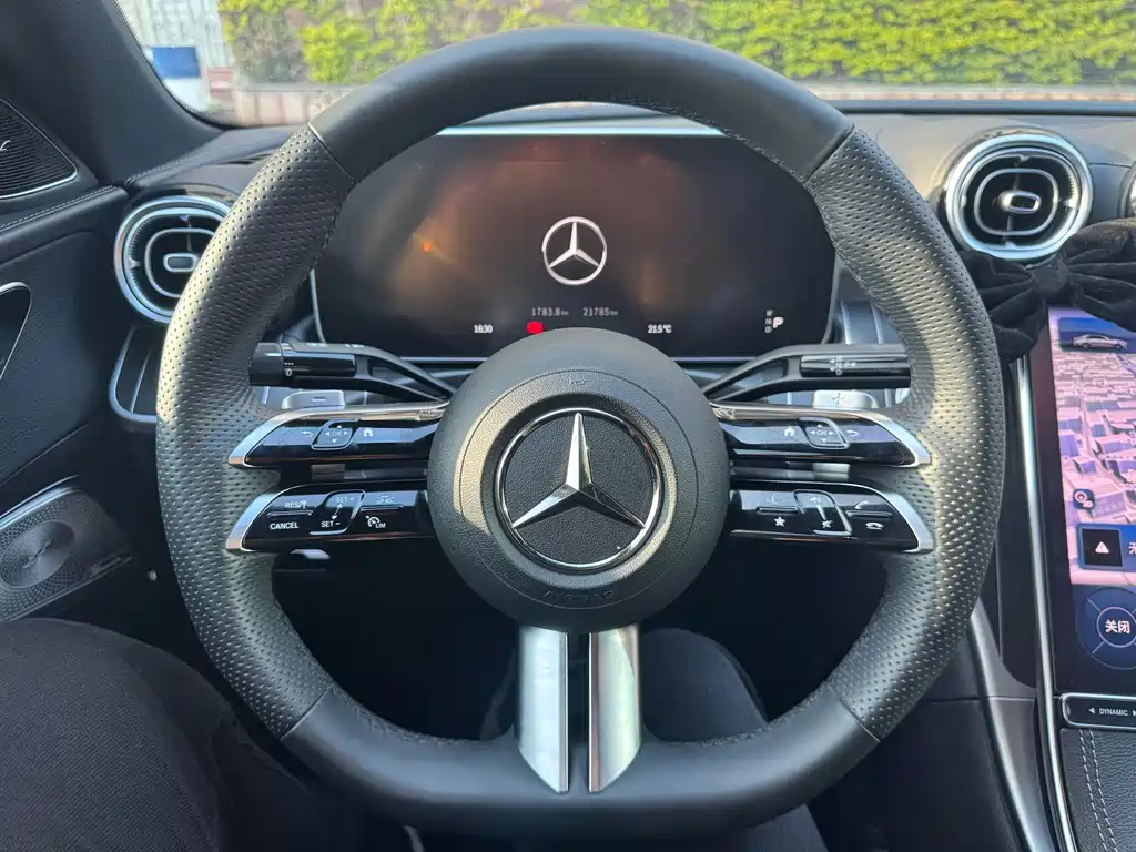 Mercedes-Benz C-Class 2024 — фото 12
