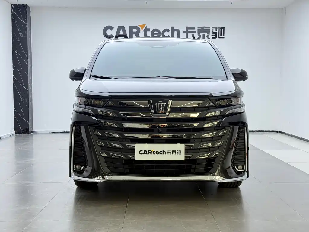 Toyota Vellfire 2024 — фото 2