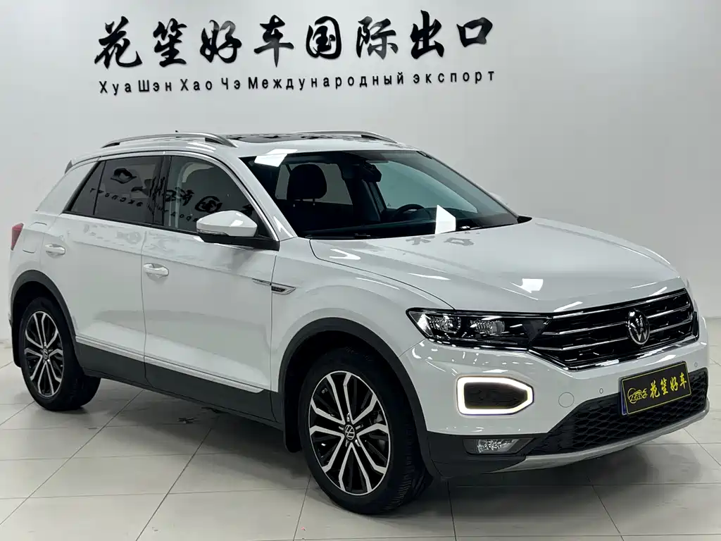 Volkswagen T-Roc 2023 — фото 3