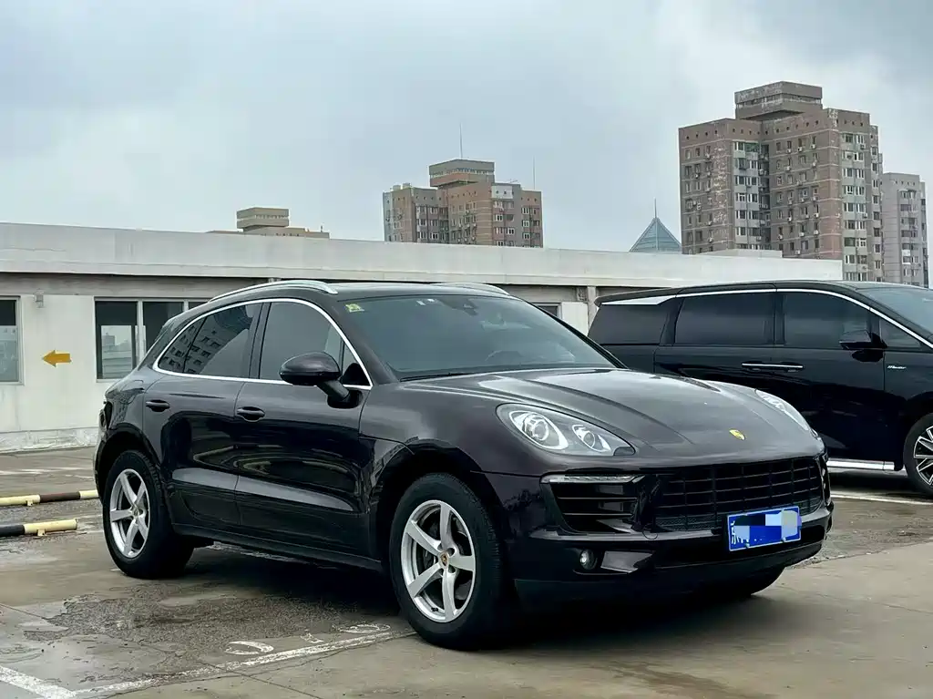Porsche Macan 2016