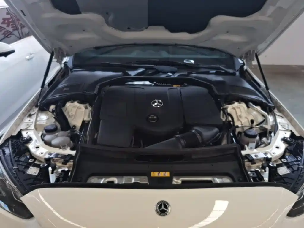 Mercedes-Benz C-Class 2023 — фото 20