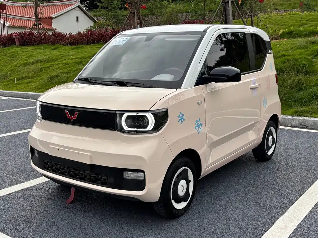 Wuling MINIEV 2021 — фото 1