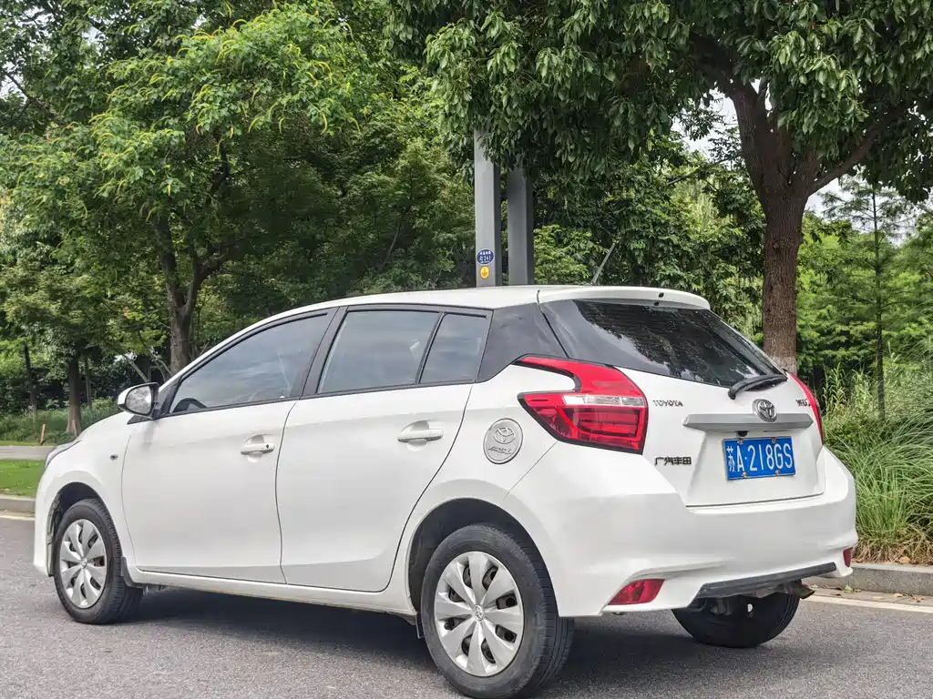 Toyota Yaris L 2019