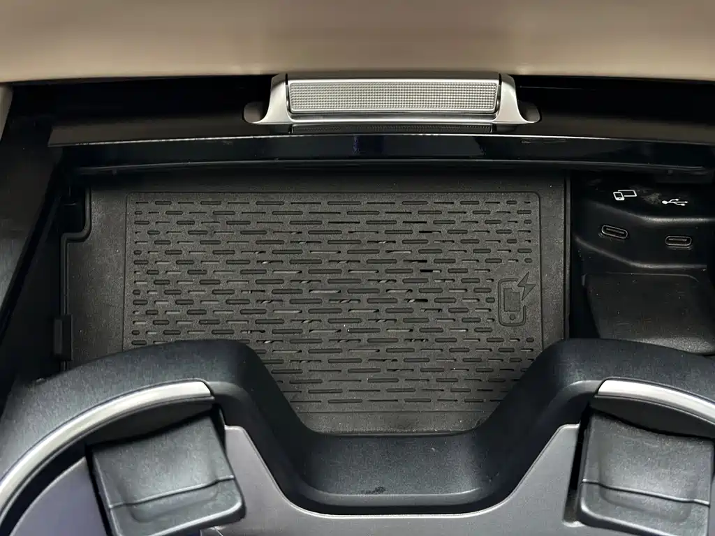 Mercedes-Benz GLS 2022 — фото 16