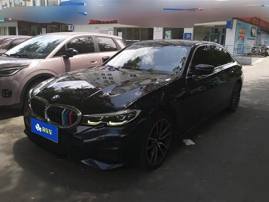 BMW 3 Series 2021