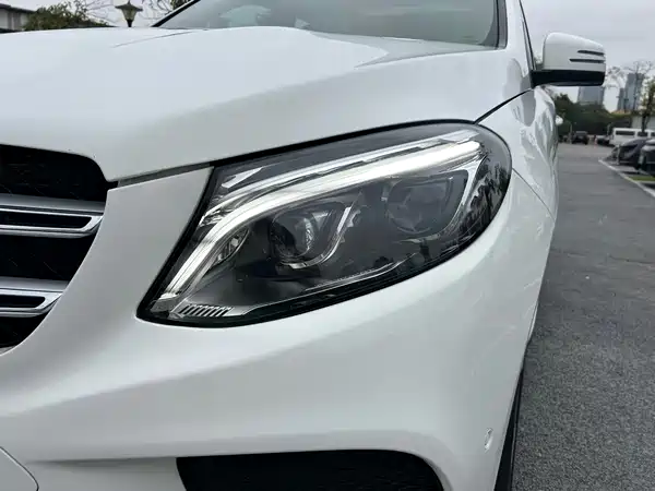 Mercedes-Benz GLE 2019