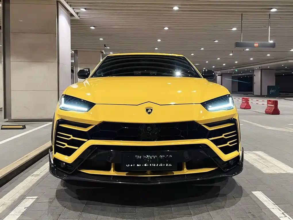 Lamborghini Urus 2021 — фото 2