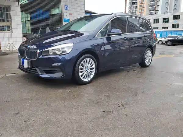BMW 2 Series Wagon 2018