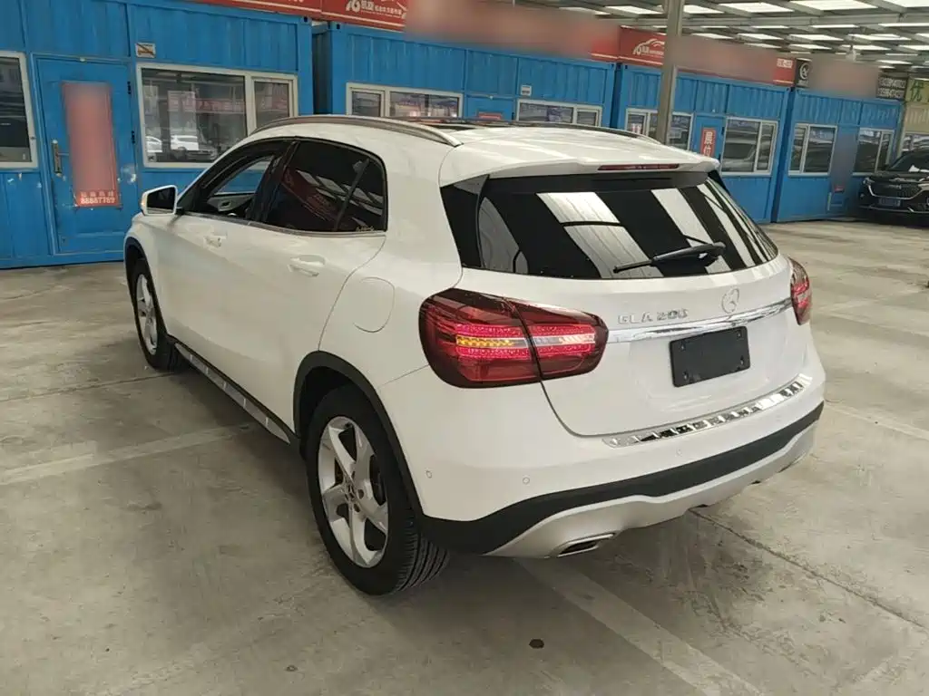 Mercedes-Benz GLA 2018