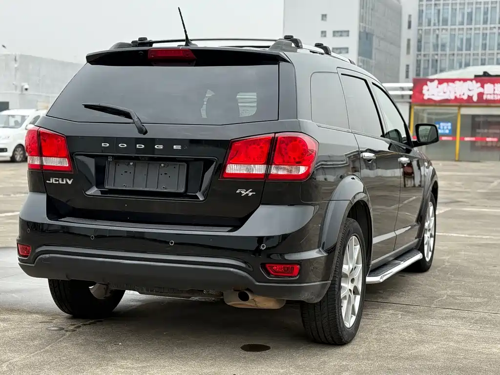 Dodge Journey 2015 — фото 6