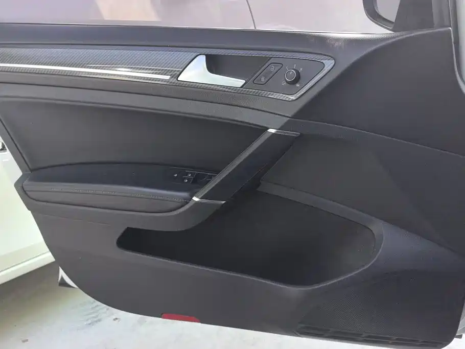 Volkswagen Golf 2020