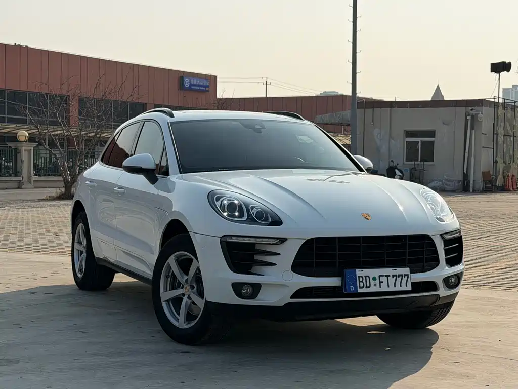 Porsche Macan 2016 — фото 4