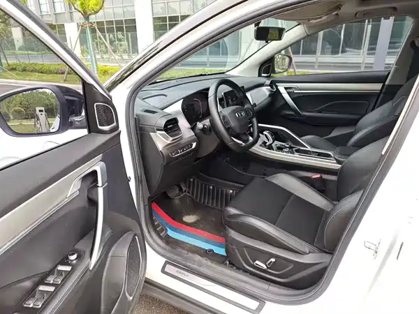 Geely Binyue 2020