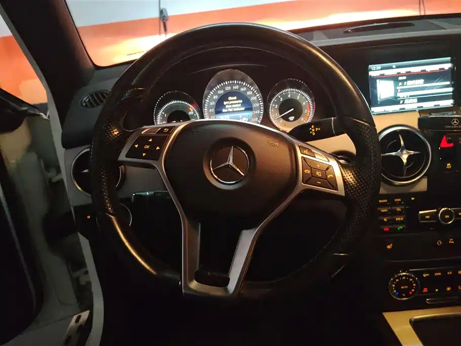 Mercedes-Benz GLK-Class 2015 — фото 15
