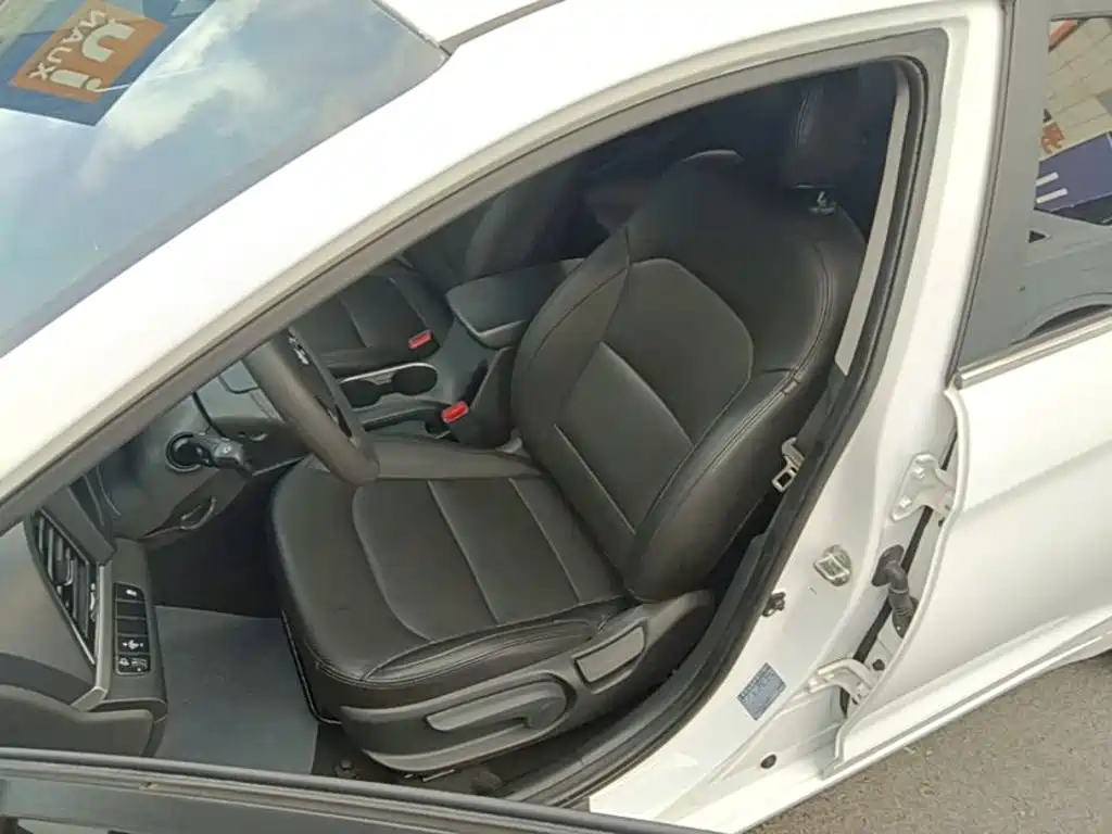 Hyundai Celesta 2018 — фото 11