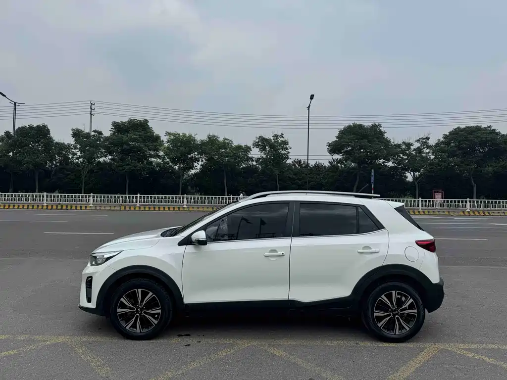 Kia KX1 2019