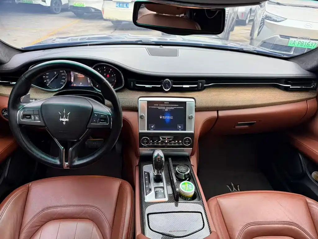 Maserati Quattroporte 2014 — фото 10