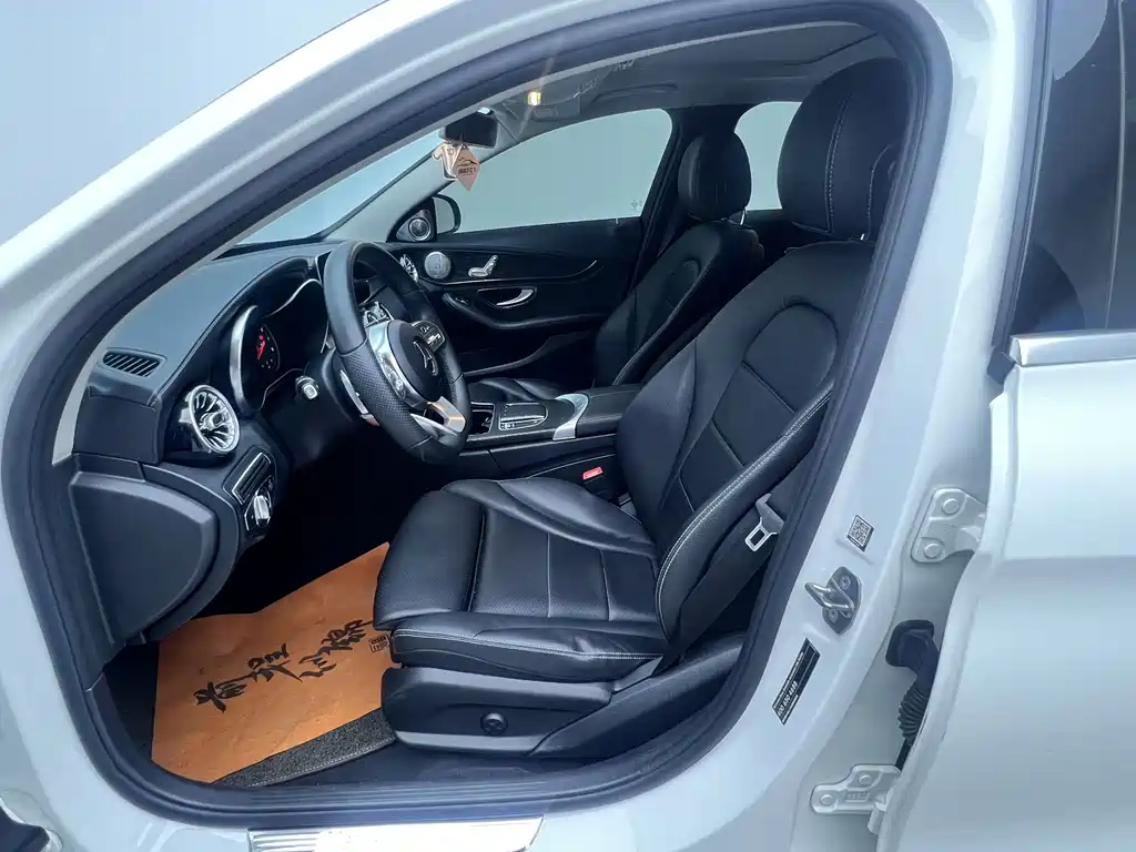 Mercedes-Benz C-Class 2020 — фото 15
