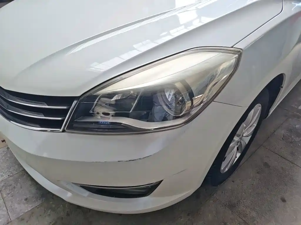 Dongfeng Fengshen L60 2016 — фото 24