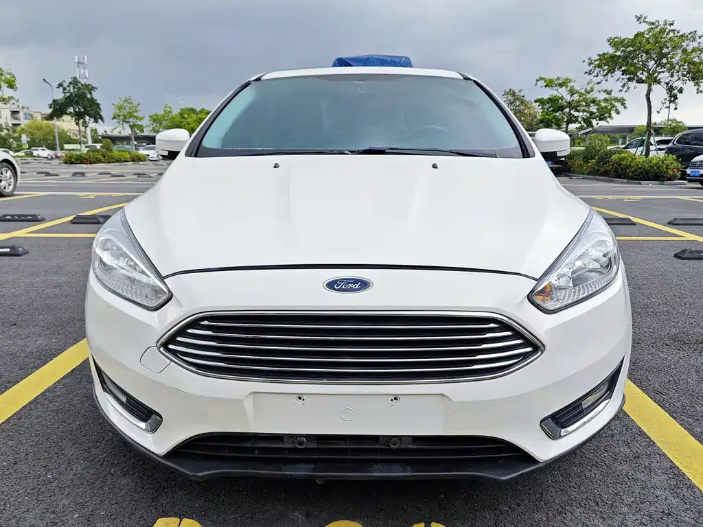 Ford Focus 2017 — фото 2