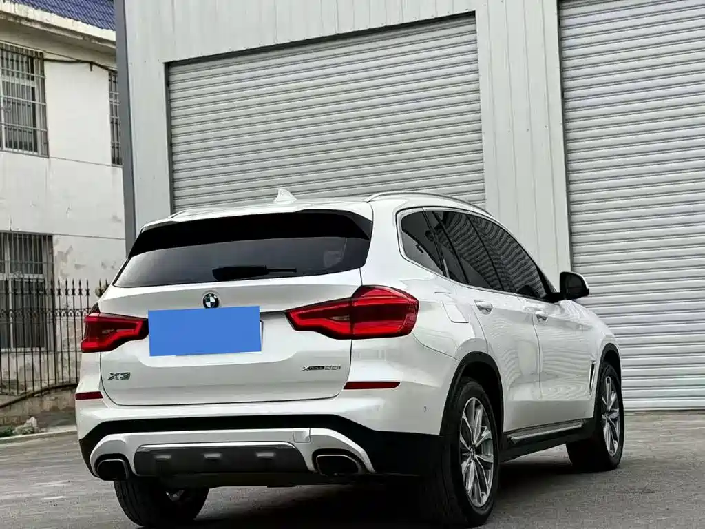 BMW X3 2018 — фото 4