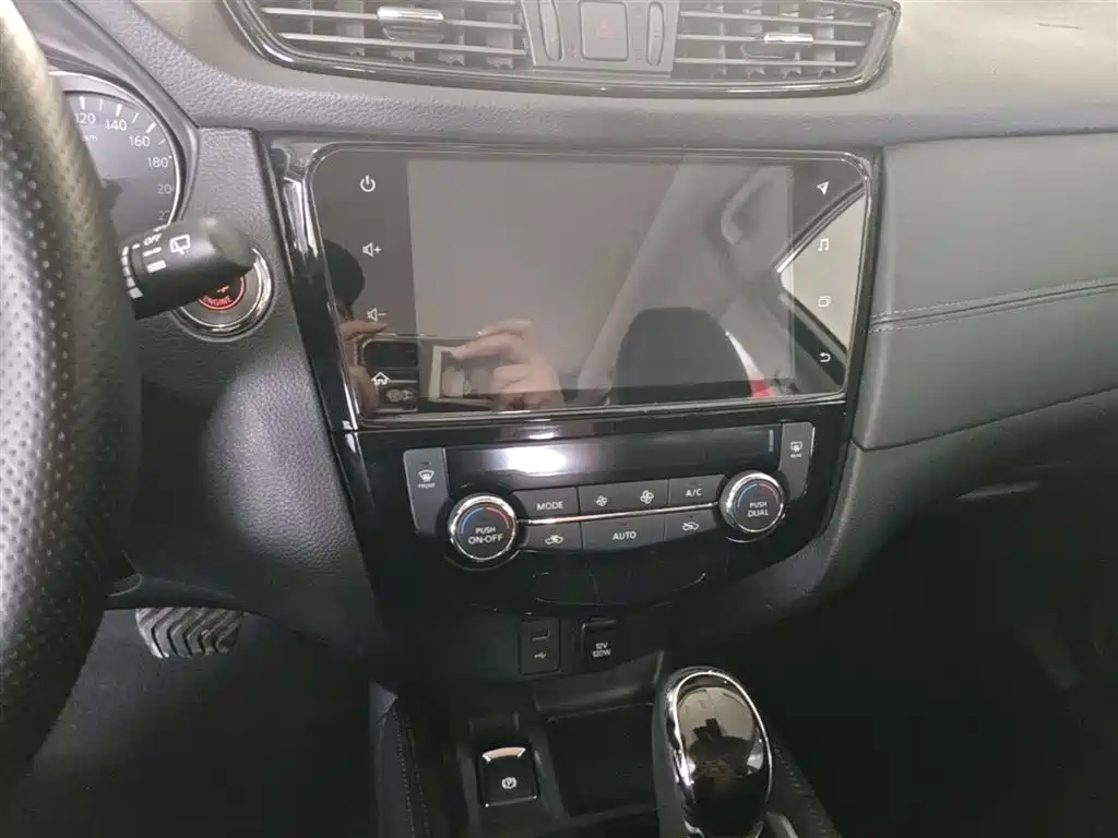 Nissan X-Trail 2020 — фото 9
