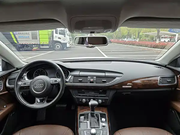 Audi A7 2012