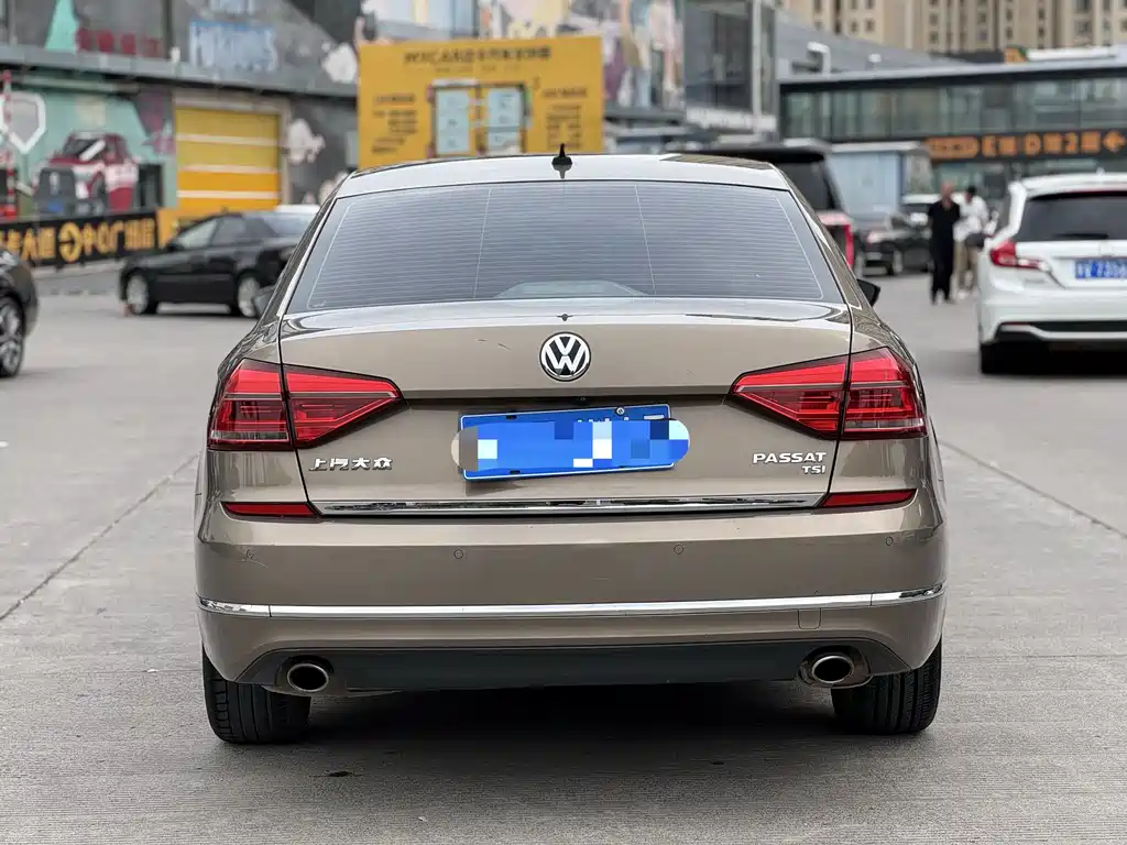 Volkswagen Passat 2017 — фото 5