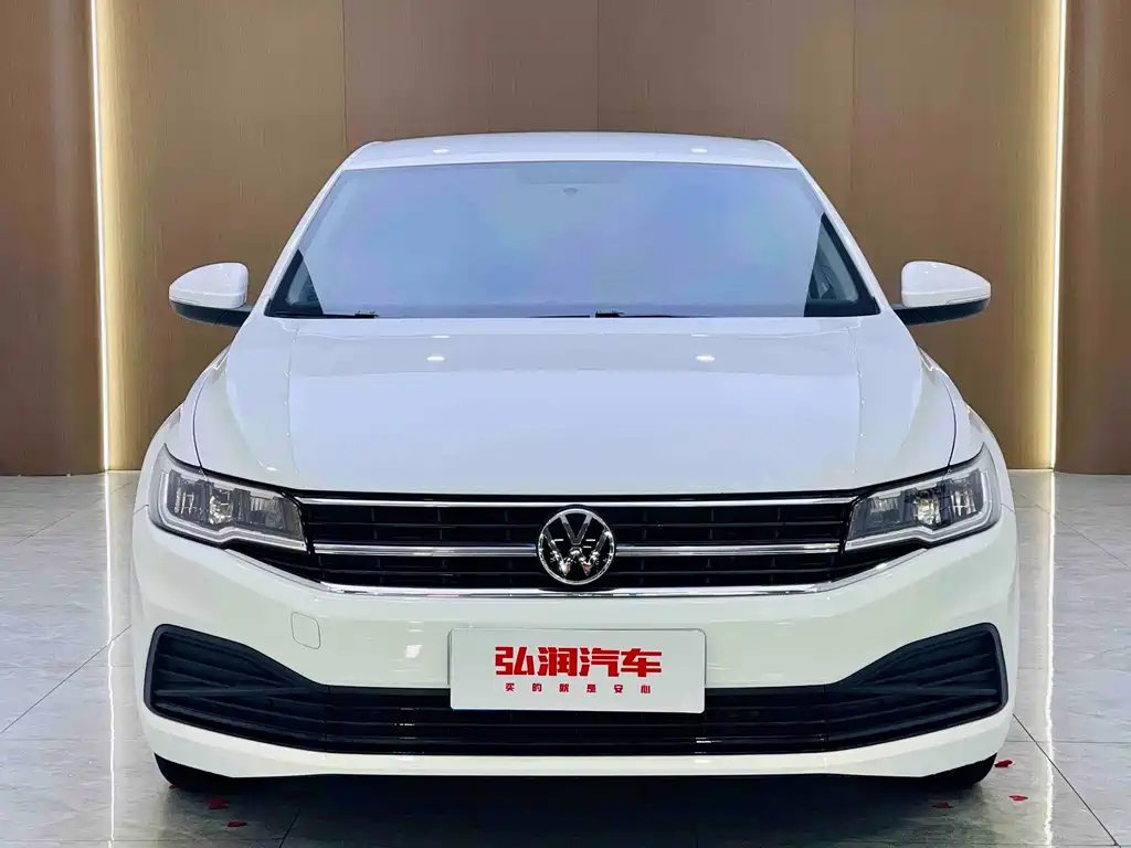 Volkswagen Bora 2023