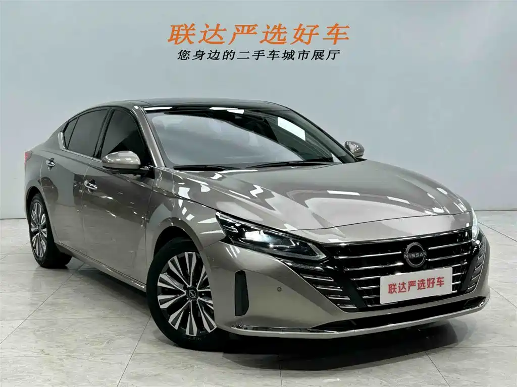 Nissan Teana 2022 — фото 22