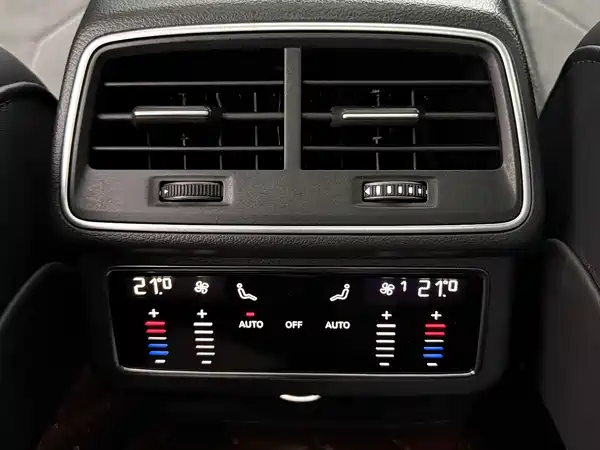 Audi A6L 2022