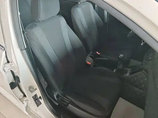 Baojun 310 2017