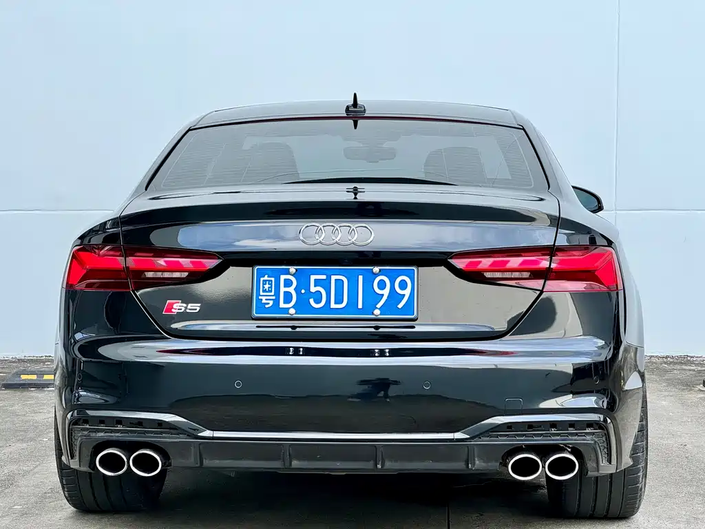 Audi S5 2023 — фото 16