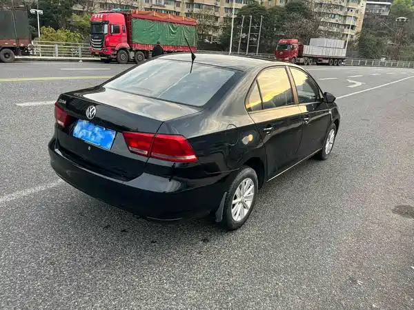 Volkswagen Santana 2015