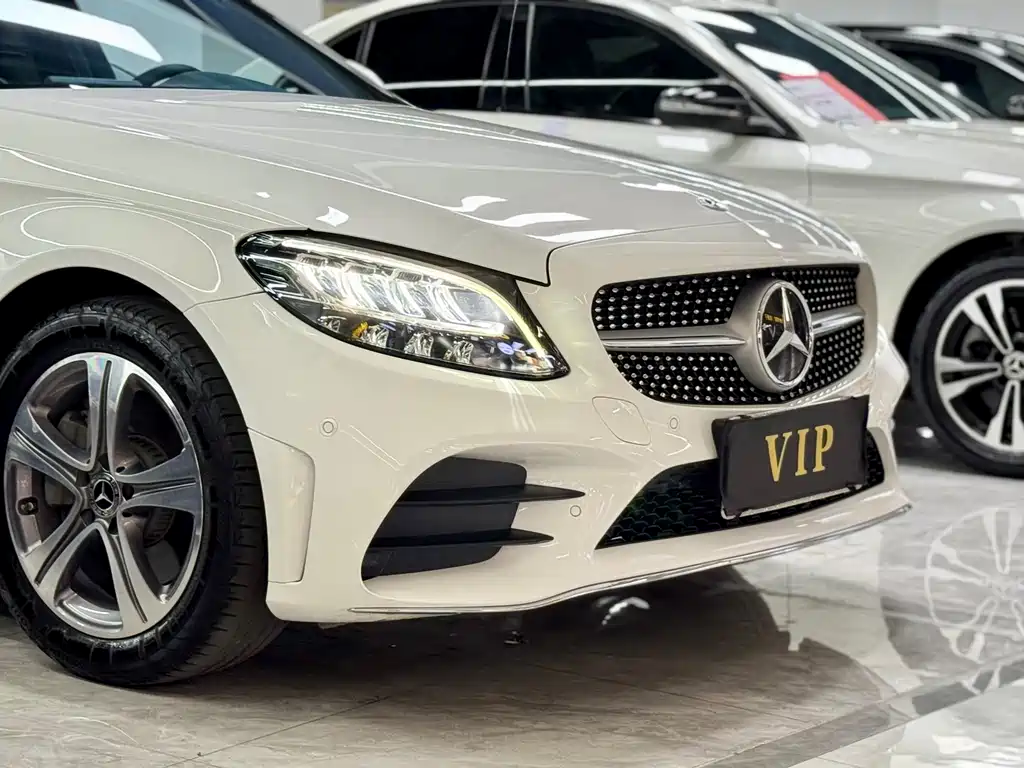 Mercedes-Benz C-Class 2019 — фото 46