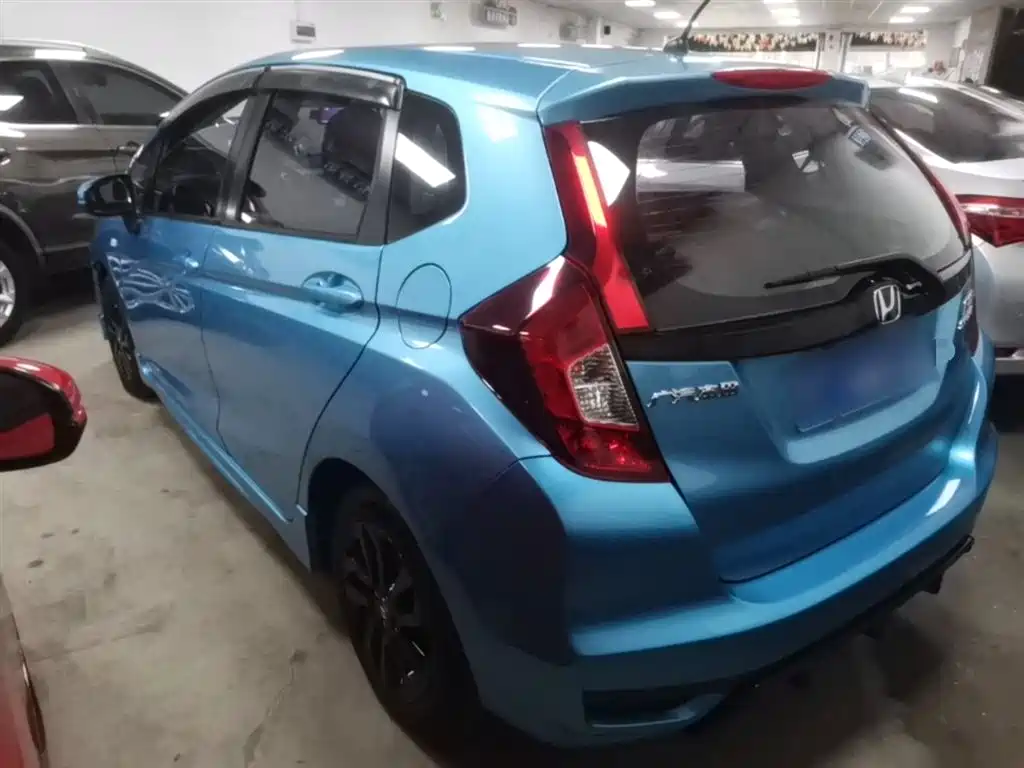 Honda Fit 2018 — фото 5
