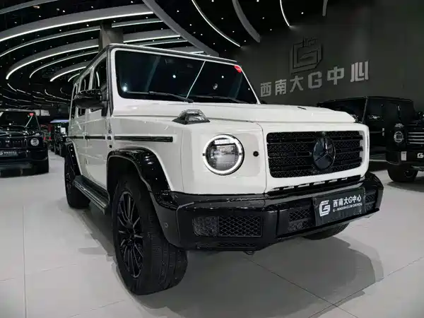 Mercedes-Benz G-Class 2023