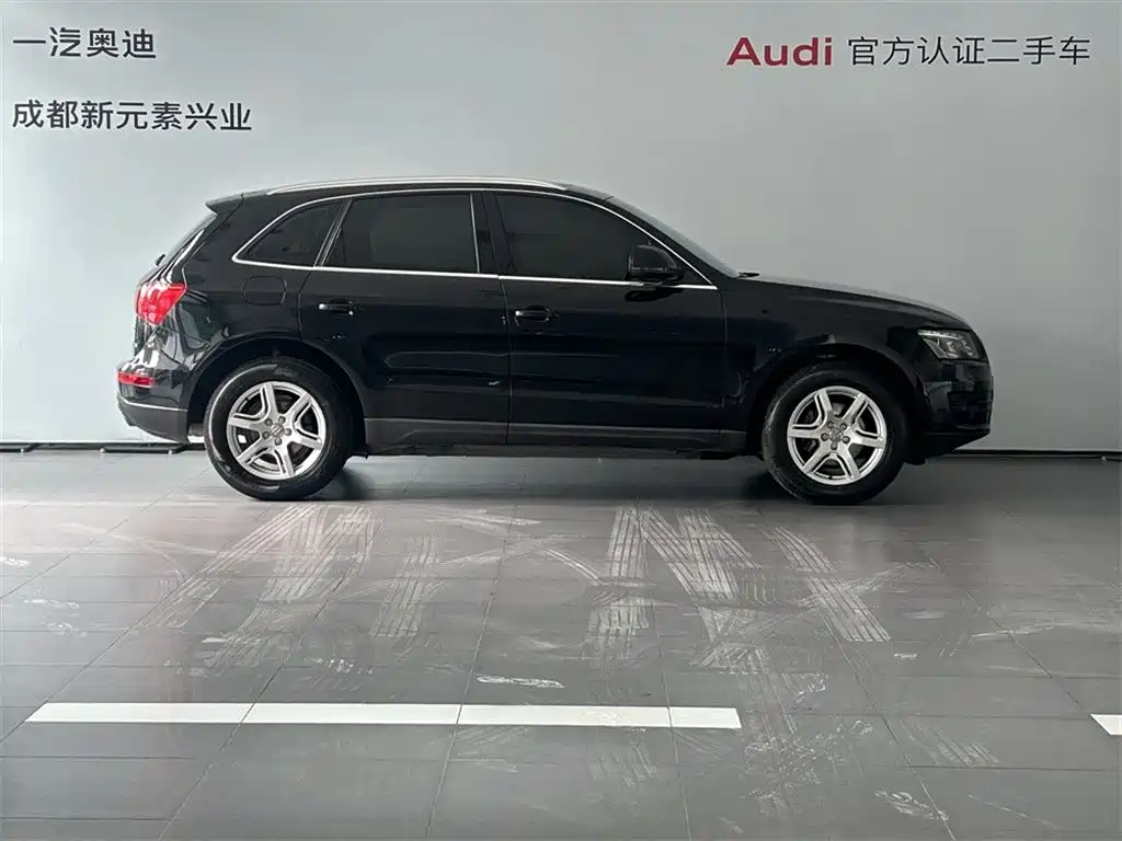 Audi Q5 2010 — фото 3