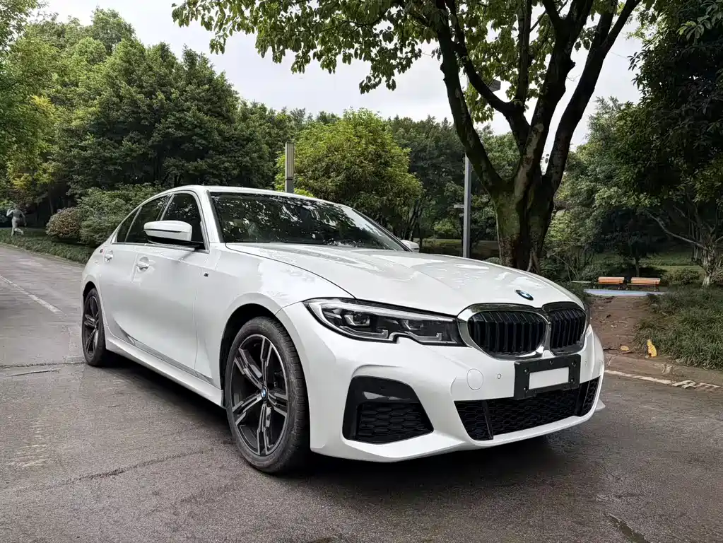 BMW 3 Series 2022