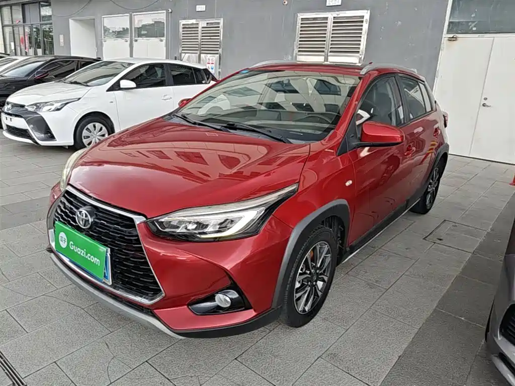 Toyota Yaris L 2019 — фото 1