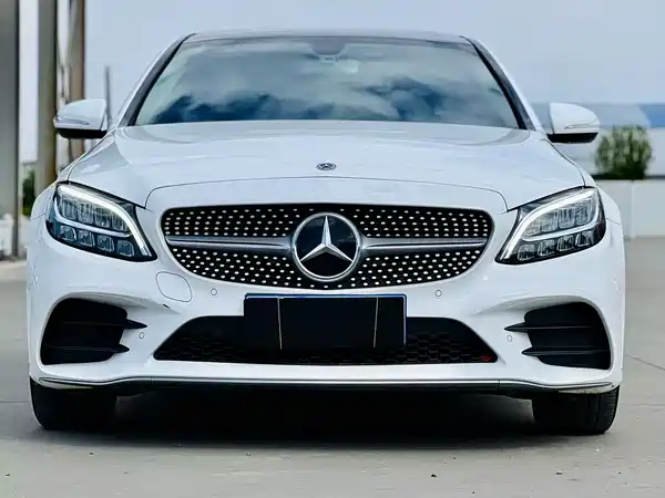 Mercedes-Benz C-Class 2020
