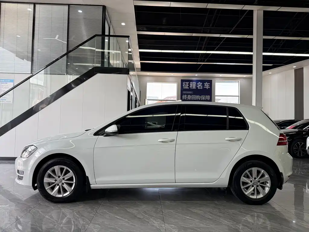 Volkswagen Golf 2016