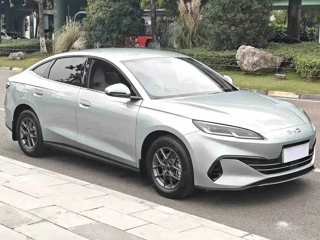 BYD Seal 06 2025