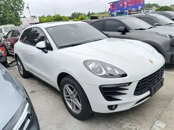 Porsche Macan 2017