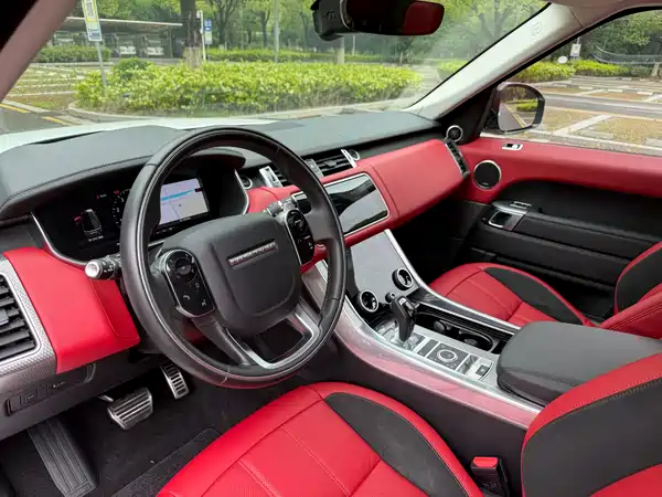 Land Rover Range Rover Sport 2020