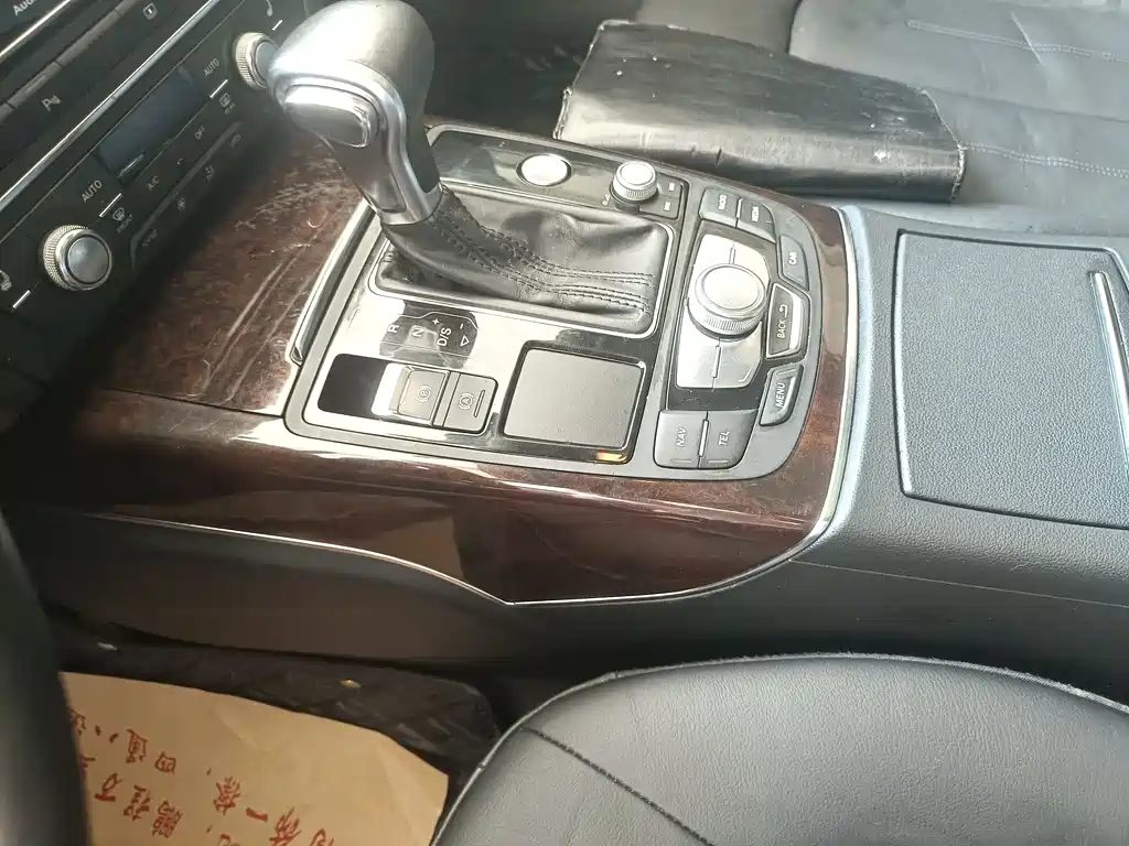 Audi A6L 2014