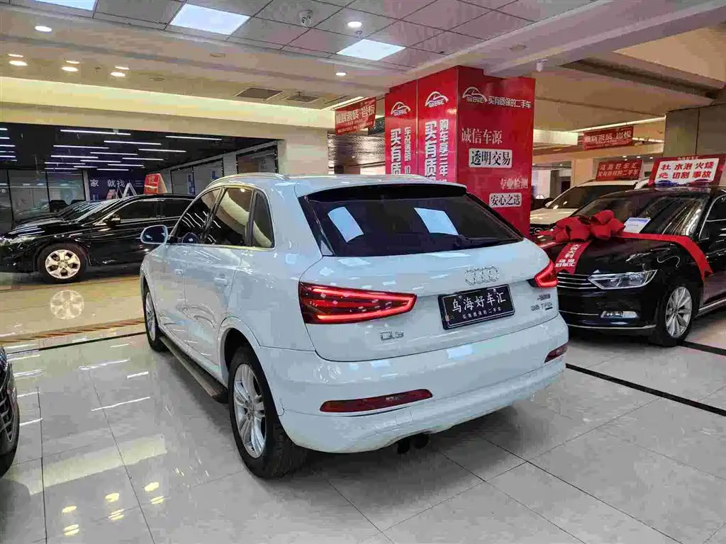 Audi Q3 2015 — фото 13
